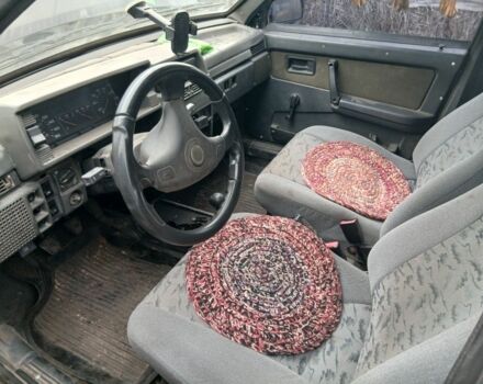 Черный ВАЗ 21099, объемом двигателя 1.5 л и пробегом 140 тыс. км за 888 $, фото 4 на Automoto.ua