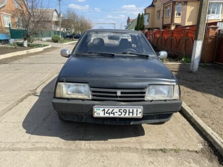 Черный ВАЗ 21099, объемом двигателя 0 л и пробегом 1000 тыс. км за 900 $, фото 1 на Automoto.ua
