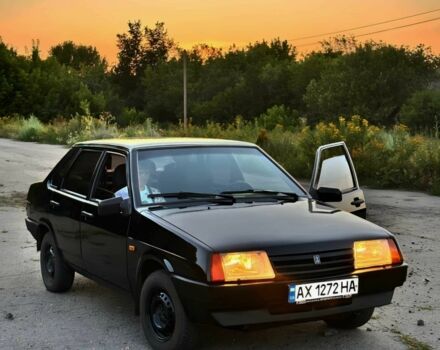 Чорний ВАЗ 21099, об'ємом двигуна 1.5 л та пробігом 317 тис. км за 1645 $, фото 1 на Automoto.ua
