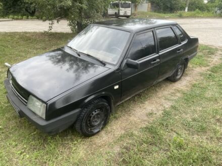 Черный ВАЗ 21099, объемом двигателя 1.5 л и пробегом 180 тыс. км за 700 $, фото 1 на Automoto.ua