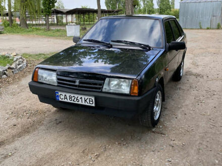ВАЗ 21099 2007 у Монастырище на Automoto.ua Чорний ВАЗ 21099, об'ємом двигуна 1.6 л та пробігом 250 тис. км за 1150 $, фото 1 на Automoto.ua