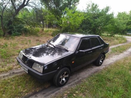 ВАЗ 21099 2007 у Миргороде на Automoto.ua Чорний ВАЗ 21099, об'ємом двигуна 1.5 л та пробігом 184 тис. км за 2300 $, фото 1 на Automoto.ua