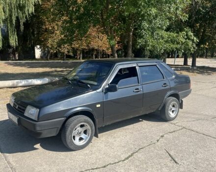 Черный ВАЗ 21099, объемом двигателя 1.6 л и пробегом 250 тыс. км за 1500 $, фото 1 на Automoto.ua