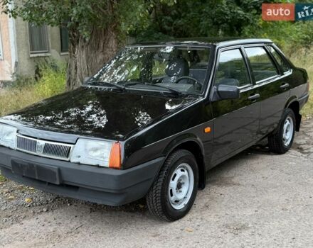 Чорний ВАЗ 21099, об'ємом двигуна 1.6 л та пробігом 71 тис. км за 2999 $, фото 1 на Automoto.ua