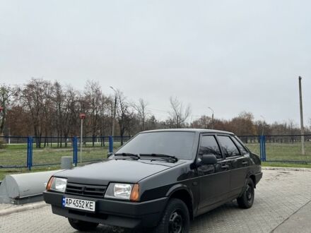 Черный ВАЗ 21099, объемом двигателя 1.6 л и пробегом 185 тыс. км за 2400 $, фото 1 на Automoto.ua