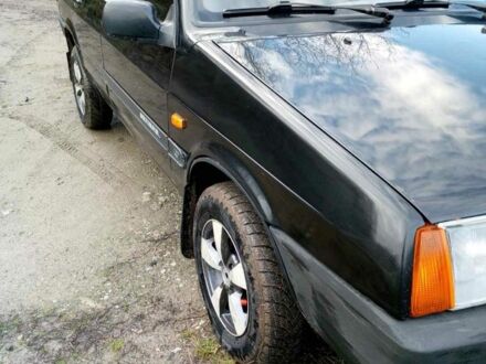 Чорний ВАЗ 21099, об'ємом двигуна 1.6 л та пробігом 167 тис. км за 1750 $, фото 1 на Automoto.ua