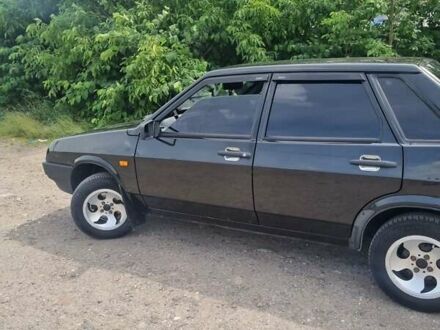 ВАЗ 21099 2008 у Тячеве на Automoto.ua Чорний ВАЗ 21099, об'ємом двигуна 1.6 л та пробігом 190 тис. км за 2650 $, фото 1 на Automoto.ua