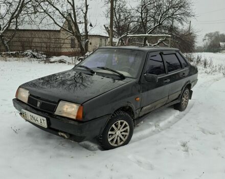 Чорний ВАЗ 21099, об'ємом двигуна 1.6 л та пробігом 167 тис. км за 1050 $, фото 1 на Automoto.ua