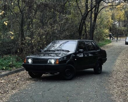 Черный ВАЗ 21099, объемом двигателя 1.6 л и пробегом 200 тыс. км за 2200 $, фото 1 на Automoto.ua