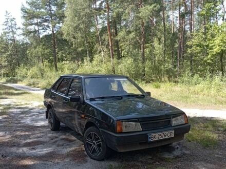 Черный ВАЗ 21099, объемом двигателя 1.5 л и пробегом 160 тыс. км за 1300 $, фото 1 на Automoto.ua