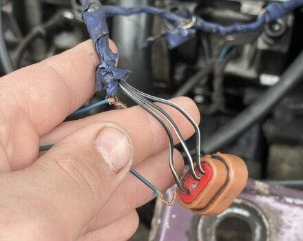 Фіолетовий ВАЗ 21099, об'ємом двигуна 1.5 л та пробігом 3 тис. км за 250 $, фото 2 на Automoto.ua