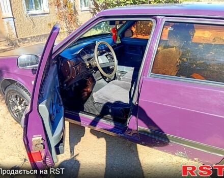 Фиолетовый ВАЗ 21099, объемом двигателя 1.5 л и пробегом 250 тыс. км за 1100 $, фото 3 на Automoto.ua