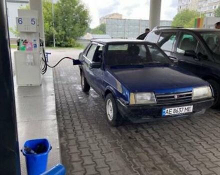 Фіолетовий ВАЗ 21099, об'ємом двигуна 1.5 л та пробігом 200 тис. км за 600 $, фото 2 на Automoto.ua