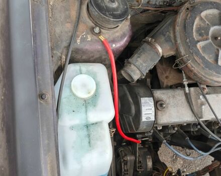 Фиолетовый ВАЗ 21099, объемом двигателя 1.5 л и пробегом 117 тыс. км за 450 $, фото 5 на Automoto.ua