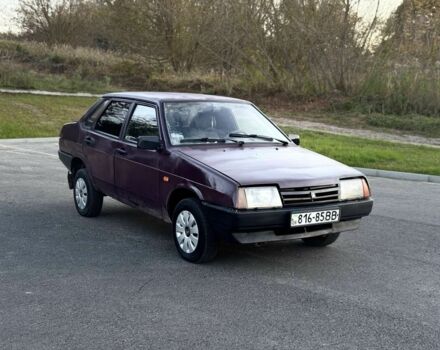 ВАЗ 21099 1996 в Ровно на Automoto.ua Фиолетовый ВАЗ 21099, объемом двигателя 1.5 л и пробегом 1 тыс. км за 650 $, фото 2 на Automoto.ua