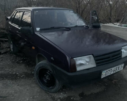 Фиолетовый ВАЗ 21099, объемом двигателя 1.5 л и пробегом 300 тыс. км за 800 $, фото 1 на Automoto.ua