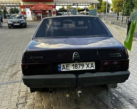 Фиолетовый ВАЗ 21099, объемом двигателя 1.5 л и пробегом 250 тыс. км за 1800 $, фото 3 на Automoto.ua