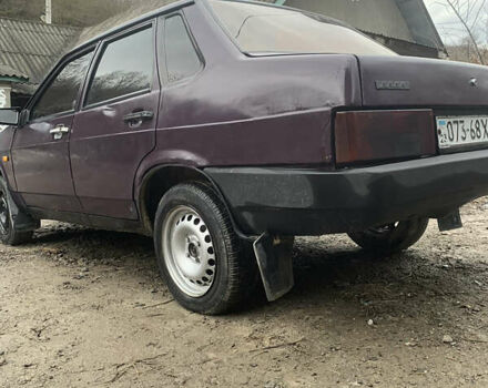 Фиолетовый ВАЗ 21099, объемом двигателя 1.5 л и пробегом 300 тыс. км за 800 $, фото 2 на Automoto.ua