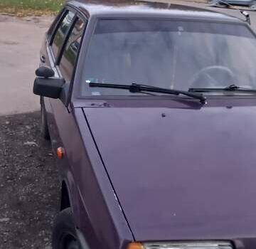 Фиолетовый ВАЗ 21099, объемом двигателя 1.6 л и пробегом 30 тыс. км за 2000 $, фото 9 на Automoto.ua