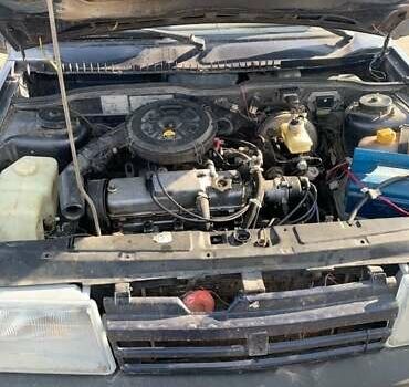 Фиолетовый ВАЗ 21099, объемом двигателя 1.5 л и пробегом 347 тыс. км за 1200 $, фото 6 на Automoto.ua