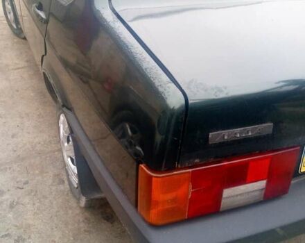 Фиолетовый ВАЗ 21099, объемом двигателя 1.5 л и пробегом 100 тыс. км за 1150 $, фото 4 на Automoto.ua