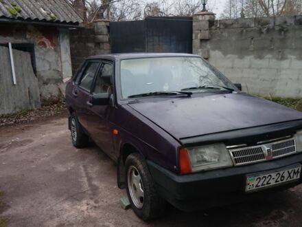 Фиолетовый ВАЗ 21099, объемом двигателя 1 л и пробегом 229 тыс. км за 700 $, фото 1 на Automoto.ua