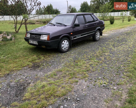 Фиолетовый ВАЗ 21099, объемом двигателя 1.5 л и пробегом 290 тыс. км за 800 $, фото 1 на Automoto.ua