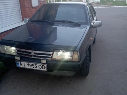 ВАЗ 21099 2002 в Белой Церкве на Automoto.ua Фиолетовый ВАЗ 21099, объемом двигателя 1.5 л и пробегом 2 тыс. км за 1300 $, фото 1 на Automoto.ua