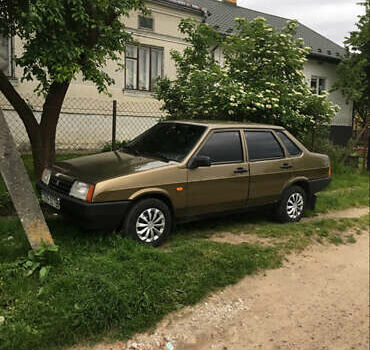 Коричневый ВАЗ 21099, объемом двигателя 1.5 л и пробегом 248 тыс. км за 2000 $, фото 3 на Automoto.ua