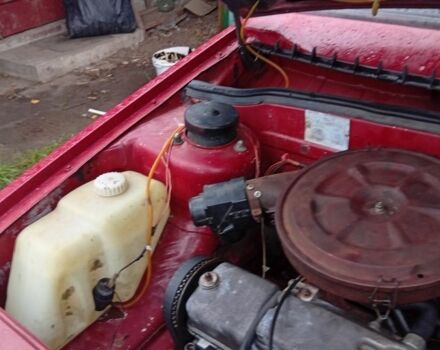 Красный ВАЗ 21099, объемом двигателя 1.5 л и пробегом 30 тыс. км за 1000 $, фото 1 на Automoto.ua