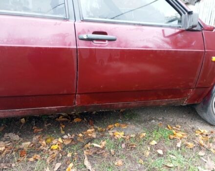 Красный ВАЗ 21099, объемом двигателя 0 л и пробегом 323 тыс. км за 1000 $, фото 2 на Automoto.ua