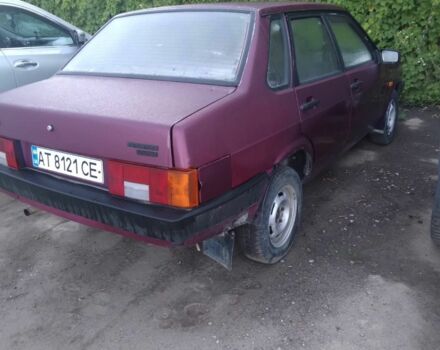Красный ВАЗ 21099, объемом двигателя 1.3 л и пробегом 200 тыс. км за 950 $, фото 2 на Automoto.ua