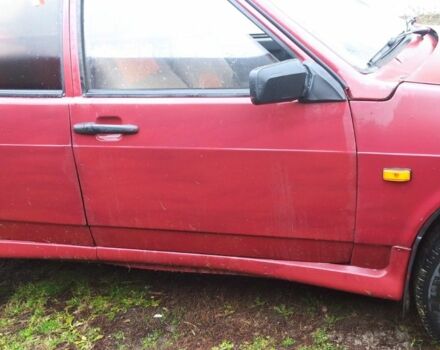 Красный ВАЗ 21099, объемом двигателя 1 л и пробегом 670 тыс. км за 477 $, фото 4 на Automoto.ua