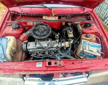 Красный ВАЗ 21099, объемом двигателя 1.6 л и пробегом 0 тыс. км за 1100 $, фото 6 на Automoto.ua