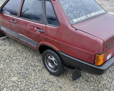 Красный ВАЗ 21099, объемом двигателя 1.5 л и пробегом 100 тыс. км за 500 $, фото 2 на Automoto.ua