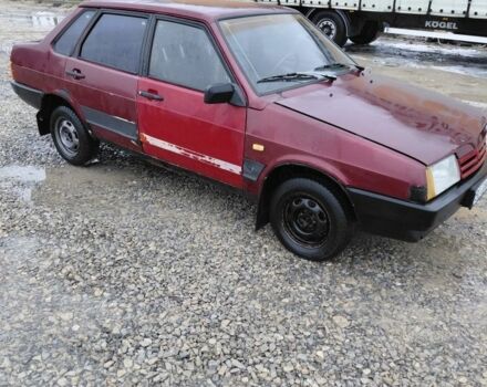 Красный ВАЗ 21099, объемом двигателя 1.5 л и пробегом 100 тыс. км за 505 $, фото 3 на Automoto.ua