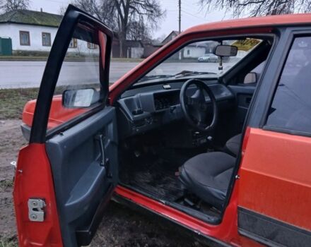 Красный ВАЗ 21099, объемом двигателя 1.5 л и пробегом 43 тыс. км за 950 $, фото 2 на Automoto.ua