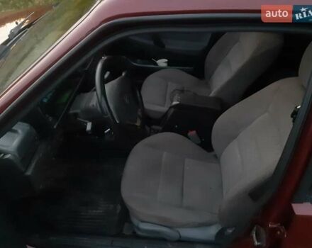 Красный ВАЗ 21099, объемом двигателя 1.5 л и пробегом 200 тыс. км за 2500 $, фото 5 на Automoto.ua