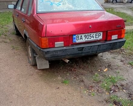 Красный ВАЗ 21099, объемом двигателя 1.5 л и пробегом 100 тыс. км за 800 $, фото 2 на Automoto.ua
