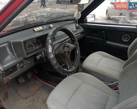 Красный ВАЗ 21099, объемом двигателя 1.5 л и пробегом 186 тыс. км за 1550 $, фото 4 на Automoto.ua