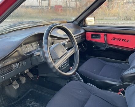 Червоний ВАЗ 21099, об'ємом двигуна 1.5 л та пробігом 200 тис. км за 800 $, фото 4 на Automoto.ua