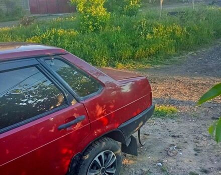Красный ВАЗ 21099, объемом двигателя 1.3 л и пробегом 300 тыс. км за 1150 $, фото 1 на Automoto.ua