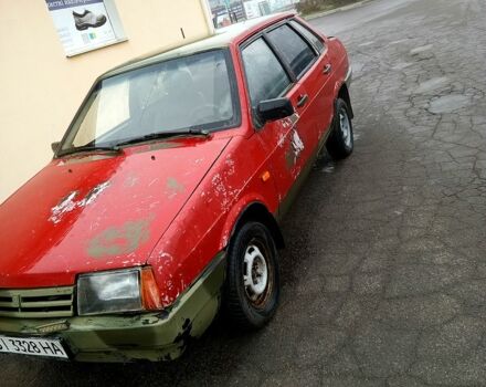 Красный ВАЗ 21099, объемом двигателя 1.5 л и пробегом 210 тыс. км за 700 $, фото 3 на Automoto.ua