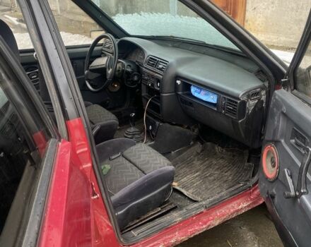 Красный ВАЗ 21099, объемом двигателя 1.5 л и пробегом 450 тыс. км за 700 $, фото 3 на Automoto.ua