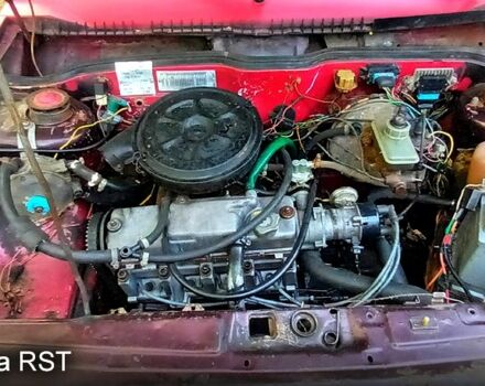 Красный ВАЗ 21099, объемом двигателя 1.3 л и пробегом 1000 тыс. км за 600 $, фото 5 на Automoto.ua