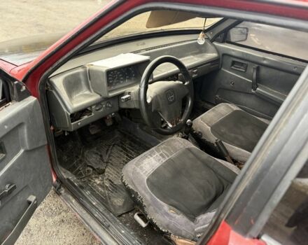 Красный ВАЗ 21099, объемом двигателя 1.5 л и пробегом 540 тыс. км за 559 $, фото 4 на Automoto.ua