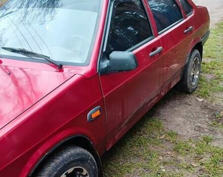 Красный ВАЗ 21099, объемом двигателя 1.5 л и пробегом 976 тыс. км за 1200 $, фото 1 на Automoto.ua