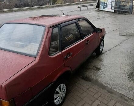 Красный ВАЗ 21099, объемом двигателя 1.5 л и пробегом 150 тыс. км за 1099 $, фото 4 на Automoto.ua