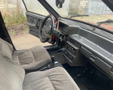 Червоний ВАЗ 21099, об'ємом двигуна 1.5 л та пробігом 250 тис. км за 880 $, фото 15 на Automoto.ua