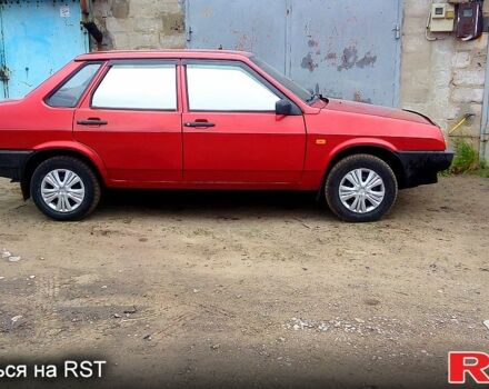 Красный ВАЗ 21099, объемом двигателя 1.5 л и пробегом 150 тыс. км за 1250 $, фото 2 на Automoto.ua